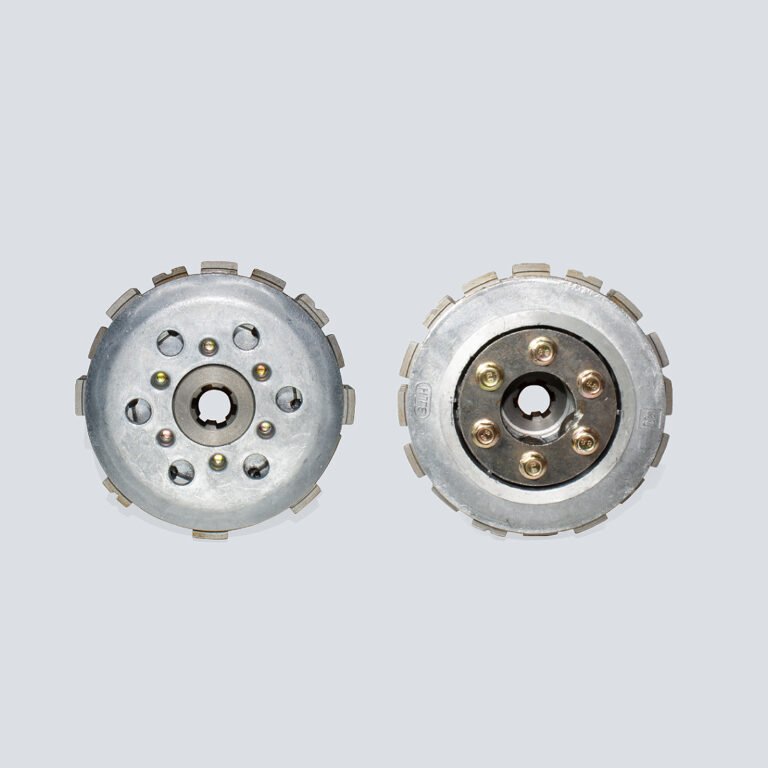 CENTRO CLUTCH (PRENSA y TAPA)  BOXER CT/BM 100/PLATINO 100 C/DISCOS